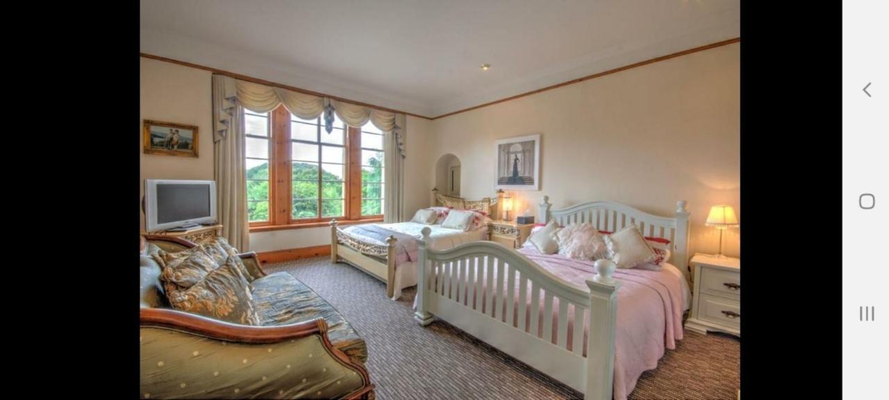 Villa Stunning 5-Bed House In Inverness Extérieur photo