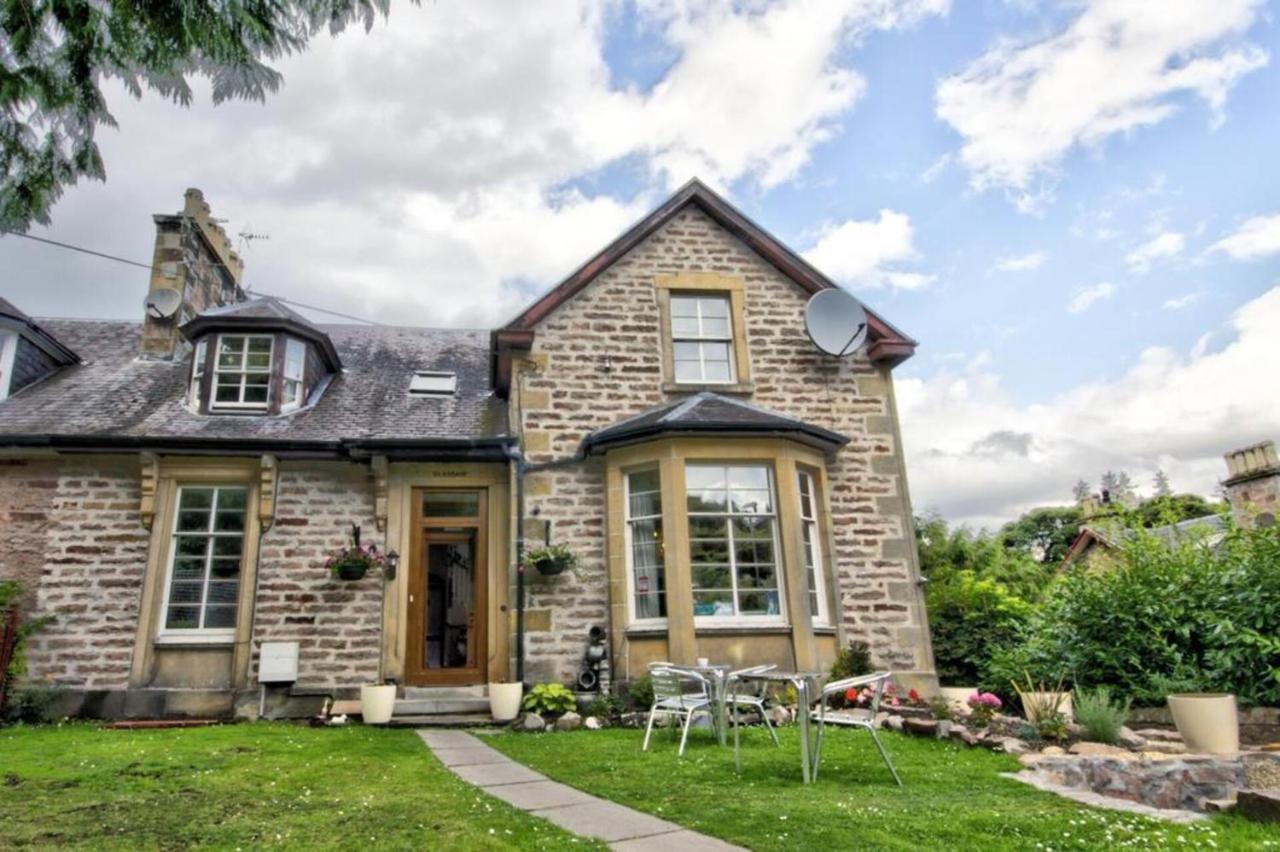 Villa Stunning 5-Bed House In Inverness Extérieur photo